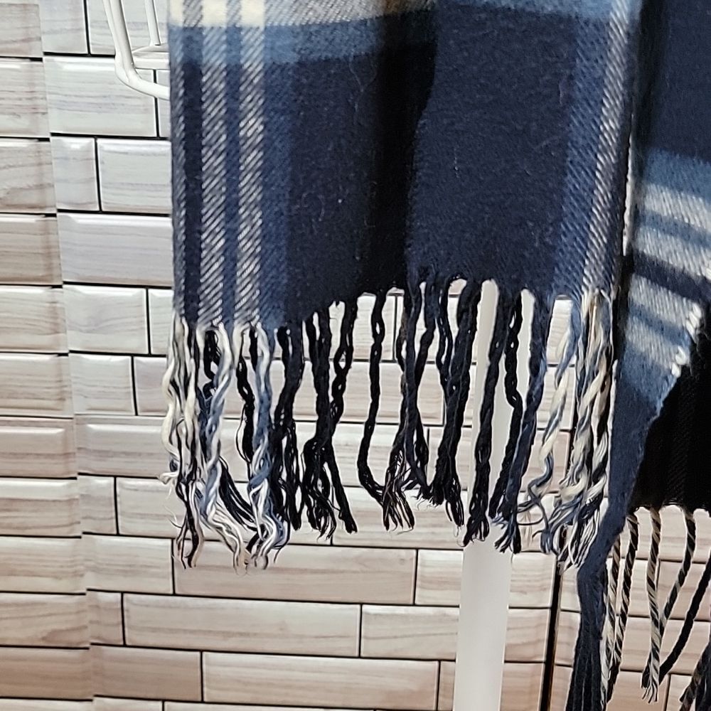 Unbranded scarf One Size - Picture 4 of 6